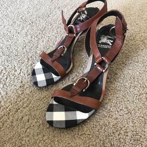 burberry heels